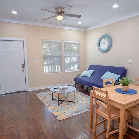 Appartement Fabulous Newly Renovated 1Br1Ba Near Downtown à San Antonio Extérieur photo