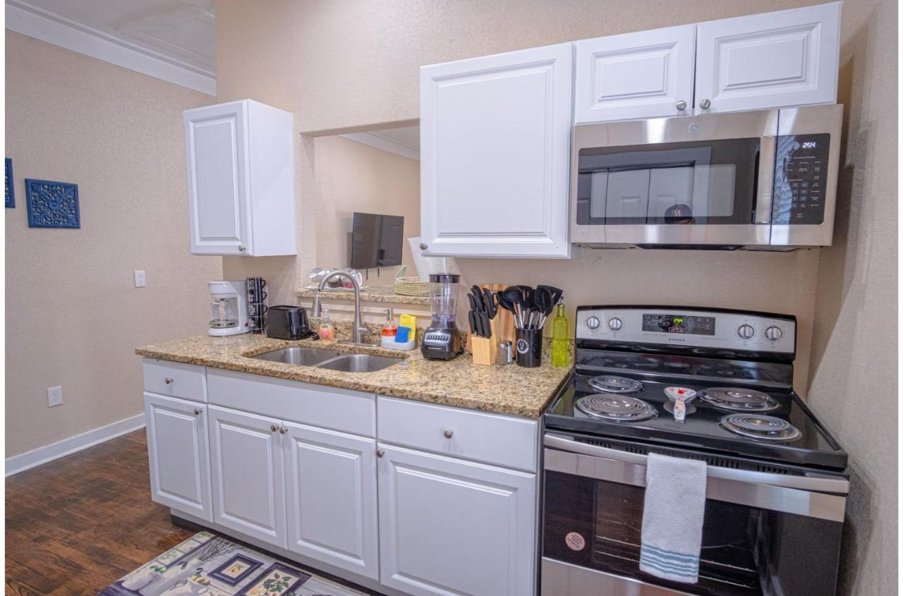 Appartement Fabulous Newly Renovated 1Br1Ba Near Downtown à San Antonio Extérieur photo